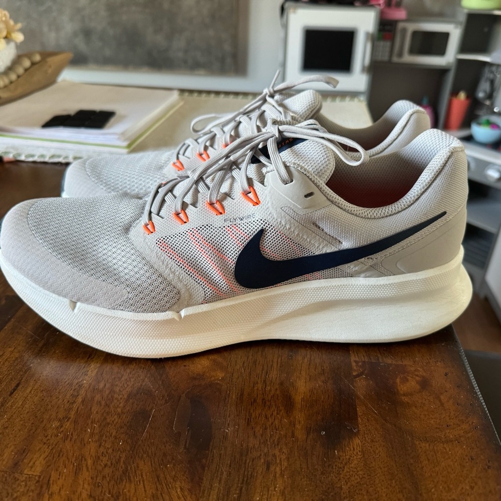 Men’s Nike Run Swift 3
